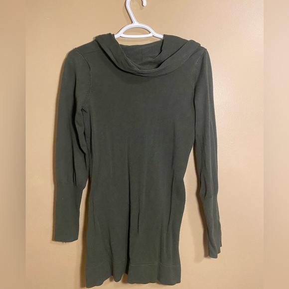 Perfect winter dress or sweater - Picture 2 of 2